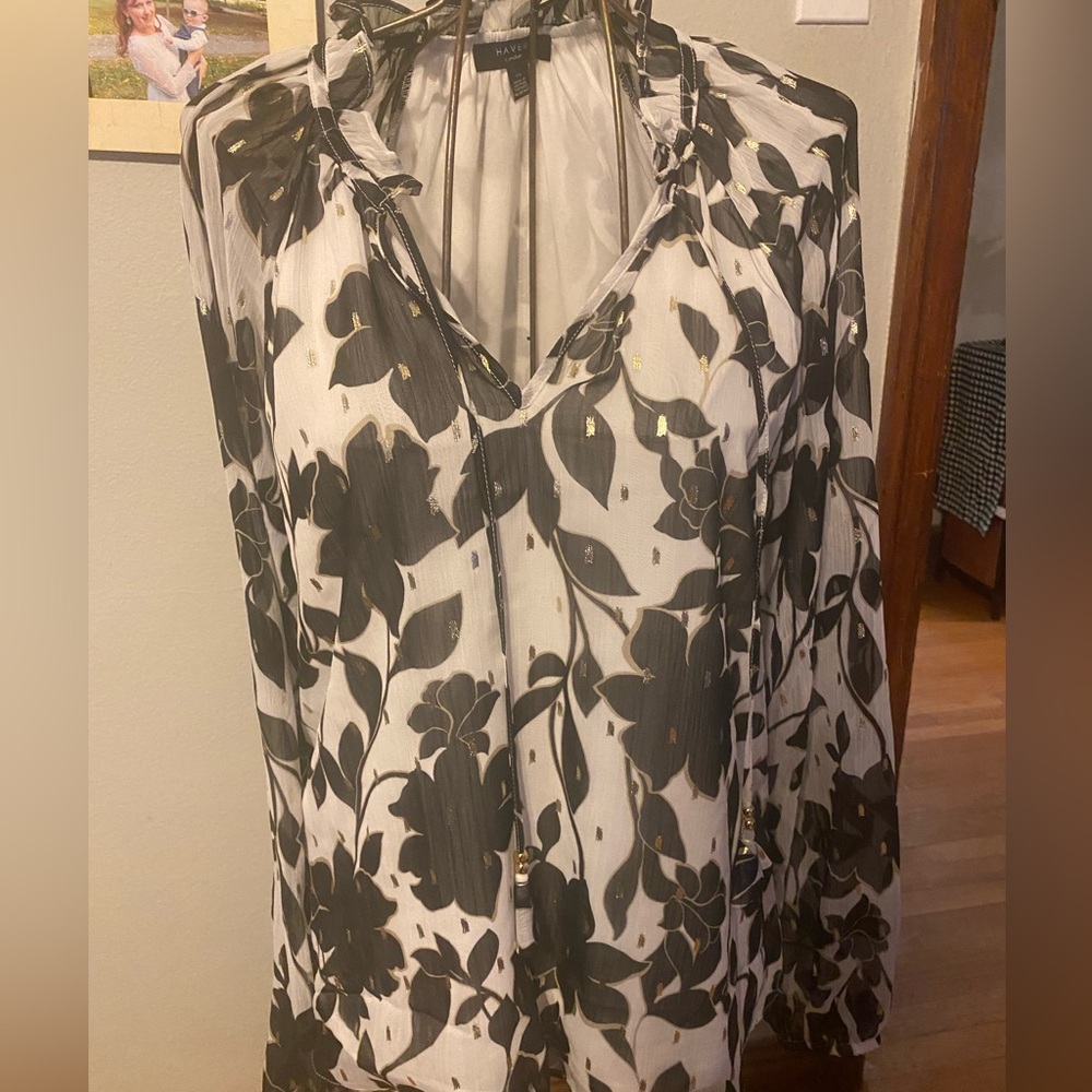 Floral Black and White Women's Top